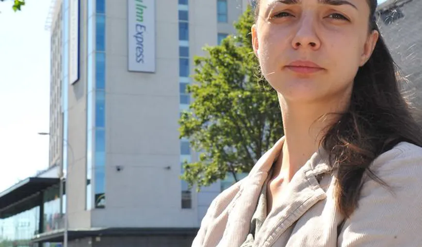 Reacţia MAE după ce recepţionera unui hotel din Marea Britanie a refuzat să cazeze o româncă