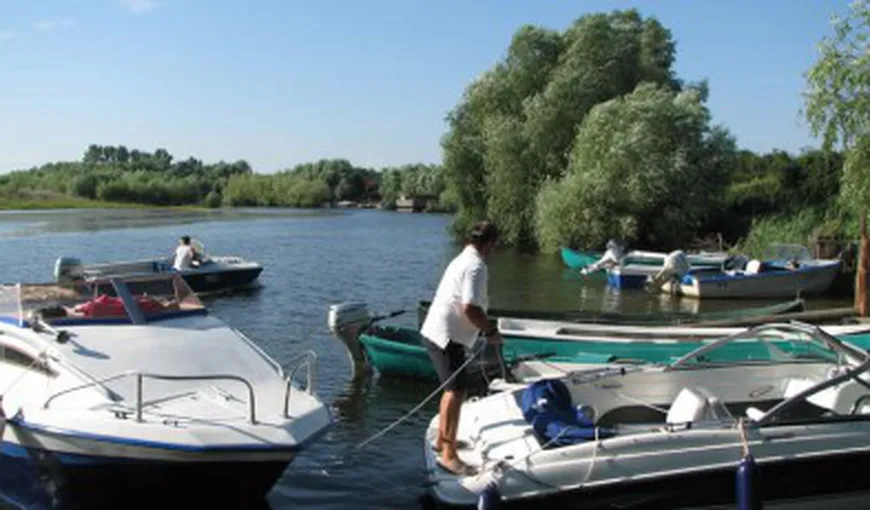 Noi reguli de circulaţie pe canalele şi lacurile interioare Deltei Dunării