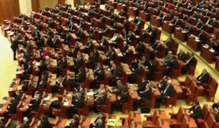 Parlamentarii îşi pregătesc MAJORAREA indemnizaţiilor. Deputat: „Există un asemenea demers”