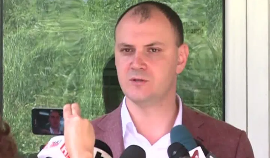 Sebastian Ghiţă poate exercita funcţia de parlamentar şi să părăsească Ploieştiul: Este o decizie corectă
