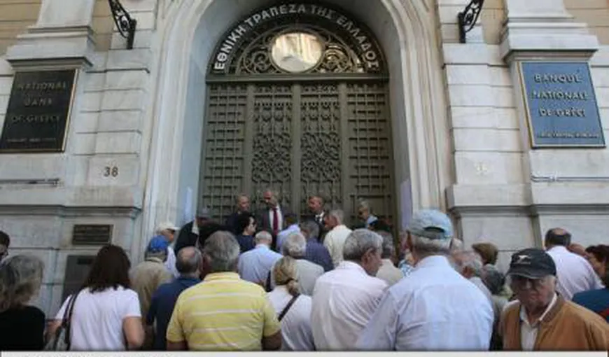 Băncile din Grecia mai au lichidităţi până luni