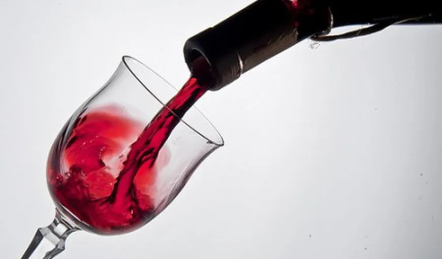 Cum să păstrezi vinul rece mai mult timp
