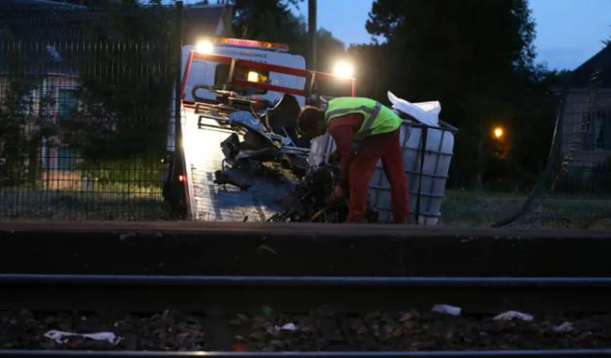 Accident pe calea ferată, în Franţa. Trei persoane şi-au pierdut viaţa