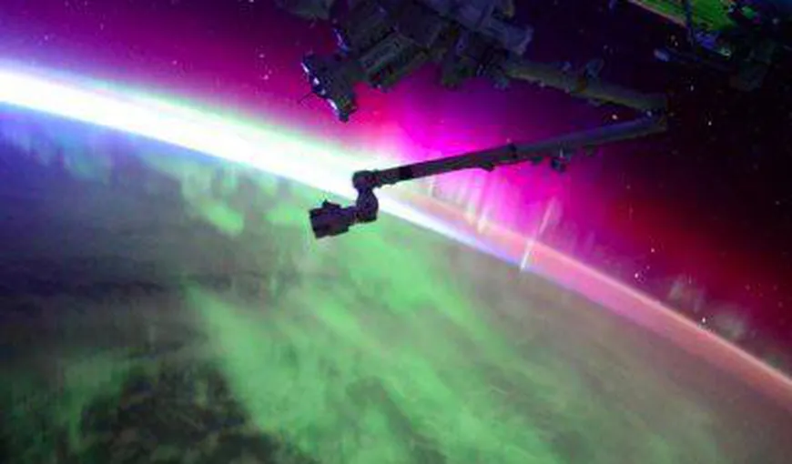 Aurora boreală, filmată din spaţiu. Imagini spectaculoase de la bordul Staţiei Internaţionale VIDEO