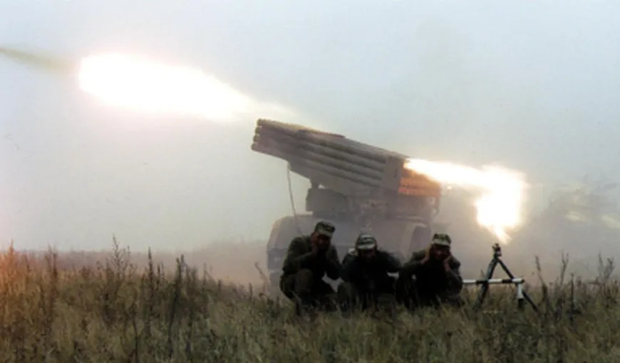 Criză în Ucraina: Armata ameninţă că va riposta la tirurile de rachete Grad
