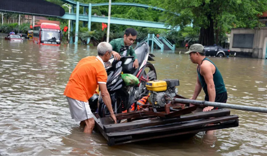 Inundaţii DEVASTATOARE în Asia. Zeci de persoane au murit în Vietnam şi Myanmar