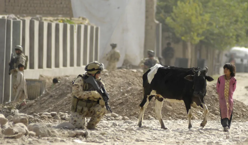 Doi soldaţi NATO şi doi atacatori, ucişi în sudul Afganistanului