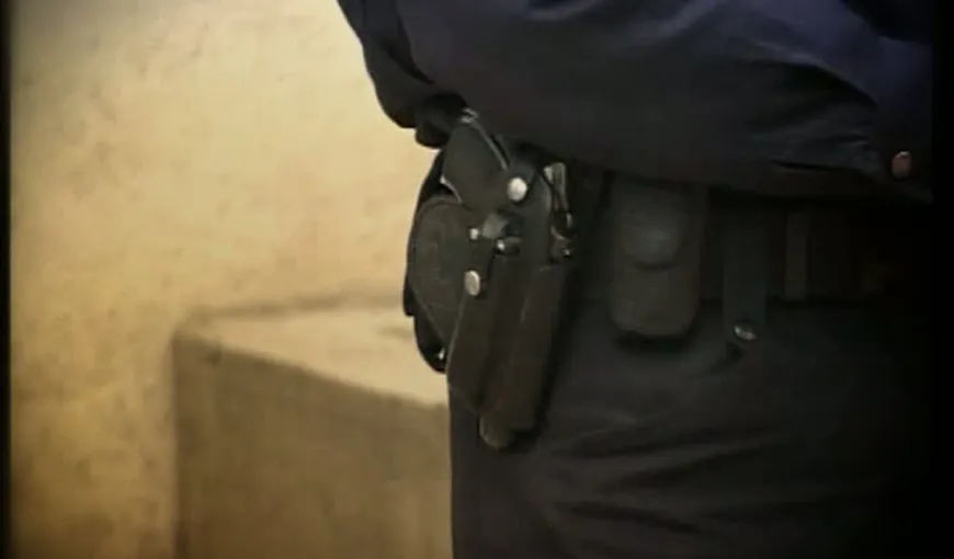 Un poliţist implicat în violul din Călăraşi cere să fie eliberat pentru că are BUNE MANIERE VIDEO