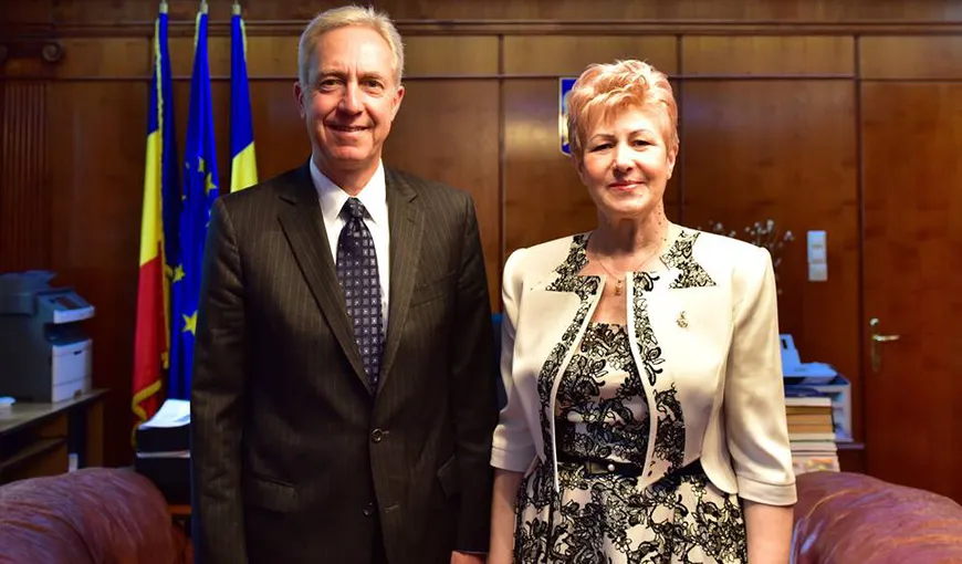 Hans Klemm, ambasadorul SUA la Bucureşti, s-a întâlnit cu Livia Stanciu