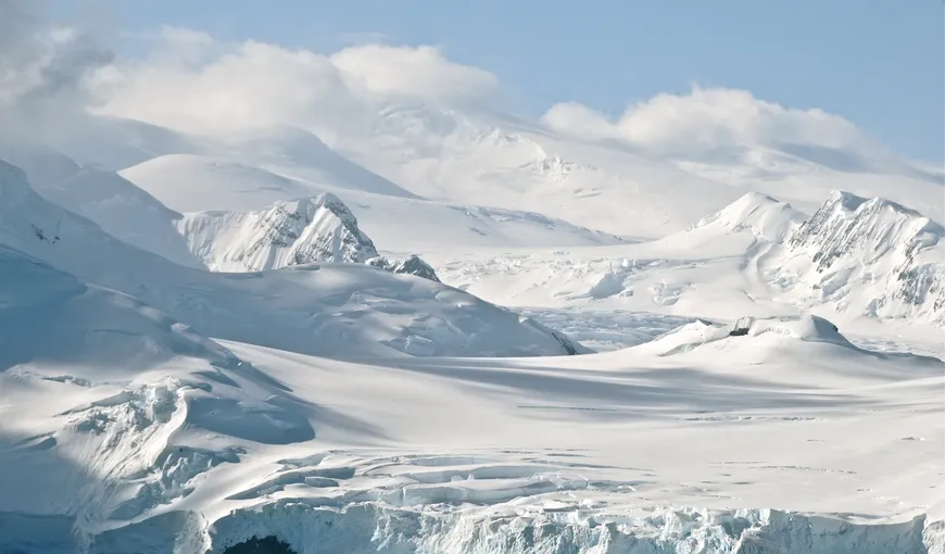 O „oază” de oxigen, descoperită în adâncurile unui lac îngheţat din Antarctica