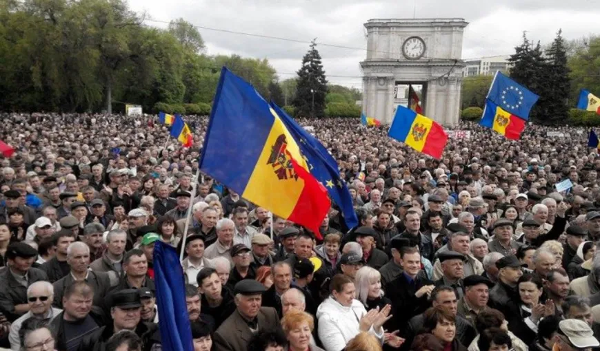 Proteste-maraton la Chişinău: Premierul Valeriu Streleţ dă vina pe predecesorul său