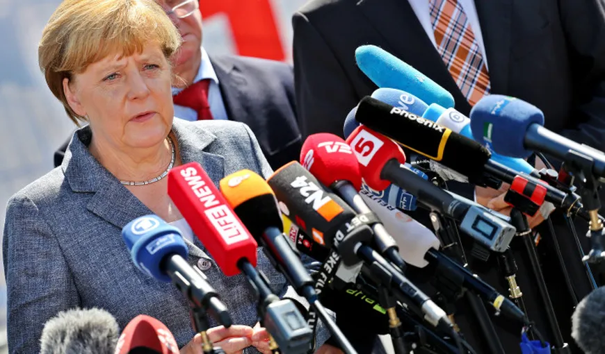 CRIZA IMIGRANŢILOR. Merkel şi Hollande cer UE să impună cote obligatorii de refugiaţi