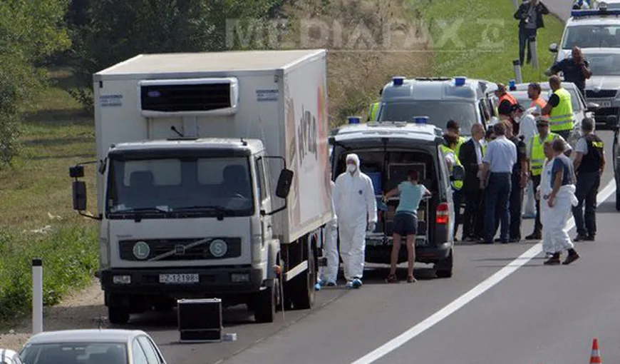 Român arestat în Austria, pentru că transporta 24 de imigranţi într-o camionetă: „Era o închisoare pe roţi”