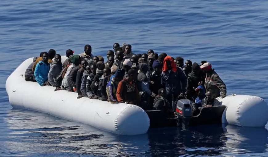 CRIZA IMIGRANŢILOR, bilanţ cutremurător. Peste 430.000 de imigranţi au traversat Mediterana din ianuarie