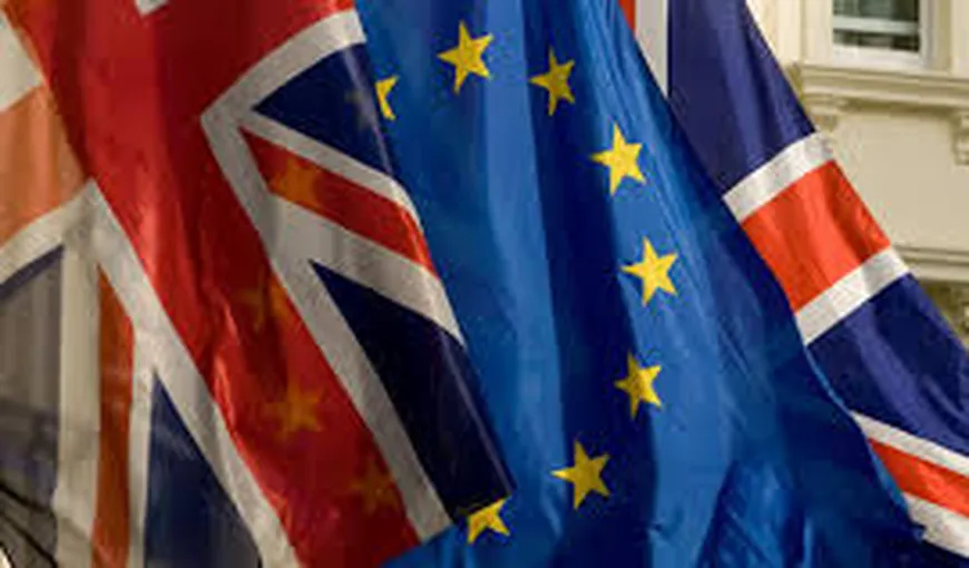 Pentru PRIMA OARĂ, peste jumătate dintre britanici doresc ieşirea Marii Britanii din Uniunea Europeană