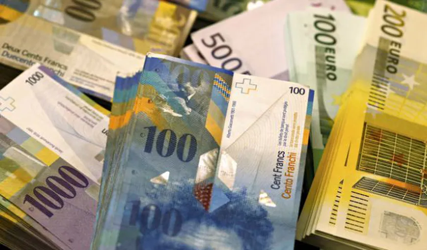 CURS BNR: Euro a scăzut spre 4,72 lei. Francul elveţian, la cel mai înalt nivel din ultimii 4 ani