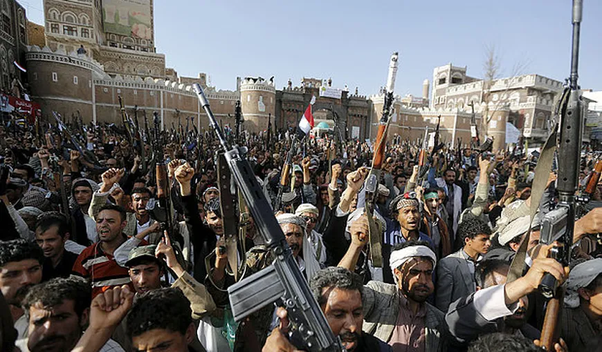 Atac asupra militarilor. Coaliţia arabă intensifică raidurile aeriene în Yemen, împotriva rebelilor