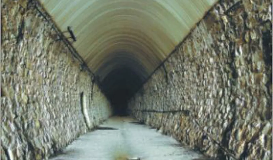 Cel mai lung tunel din România ascunde SECRETE care îţi dau fiori. Cine l-a construit şi de ce