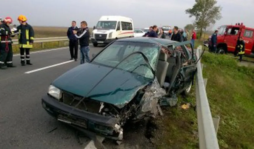 Accident între un TIR şi o maşină, în Satu-Mare. Trei persoane au ajuns la spital în stare gravă