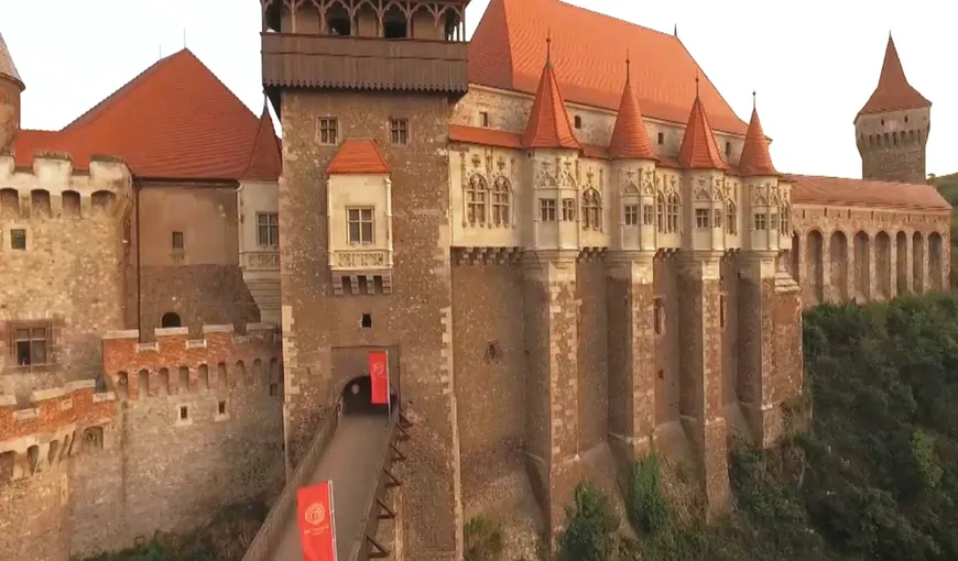 MASTERCHEF LIVE VIDEO. Cavalerii Masterchef se luptă într-un castel medieval