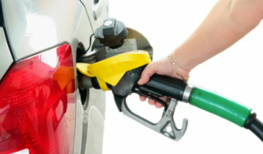 Tu ştii cum trebuie să conduci pentru a reduce consumul de combustibil? TOP 10 sfaturi