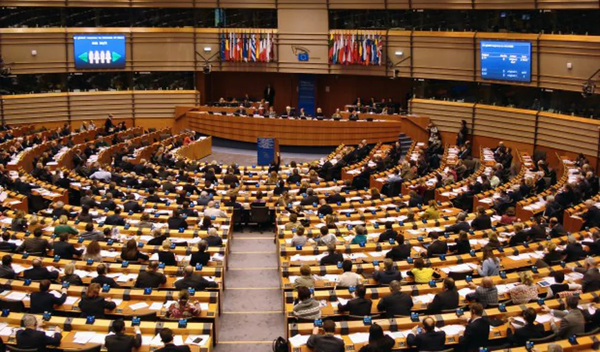 Doi eurodeputaţi au fost SANCŢIONAŢI din cauza unor incidente rasiste