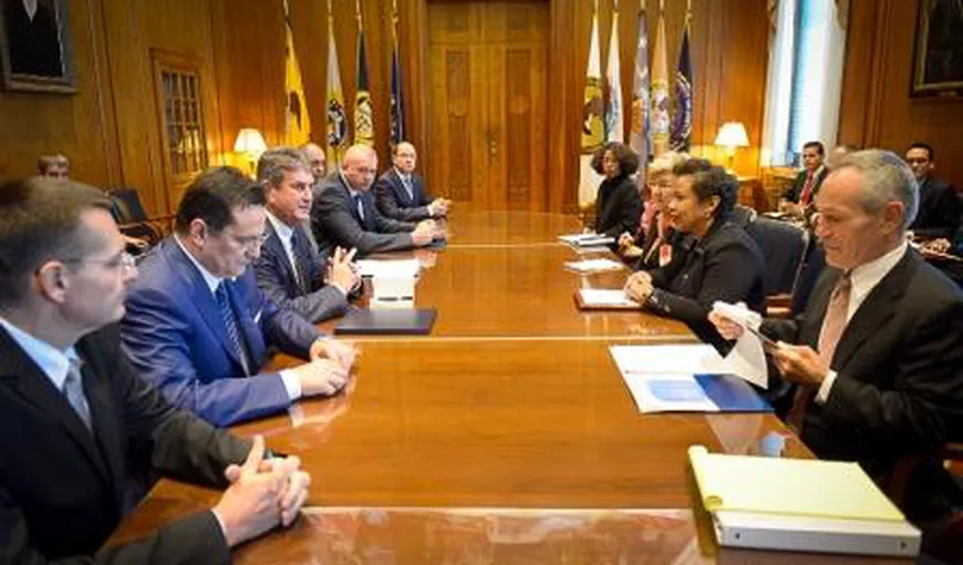 Gabriel Oprea, vizită în SUA: Vicepremierul s-a întâlnit cu procurorul general al Statelor Unite