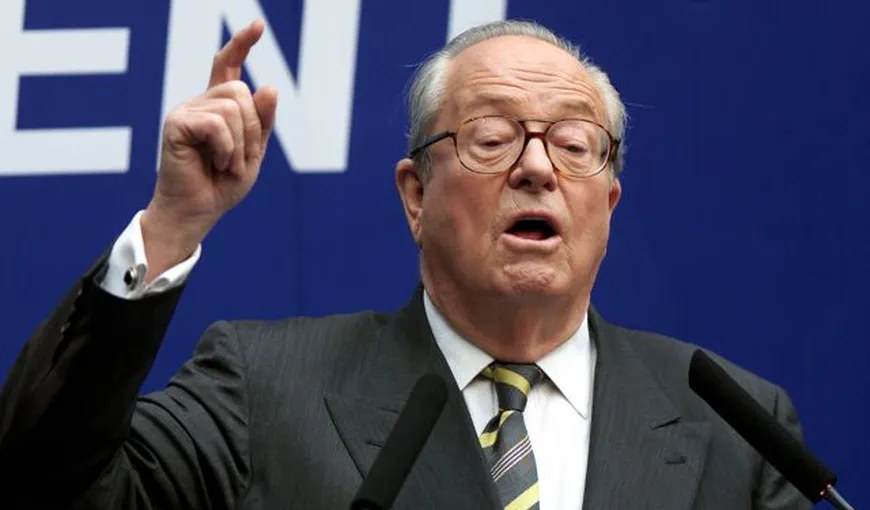 Jean-Marie Le Pen cere să se reintegreze în Frontul Naţional, partidul pe care l-a fondat