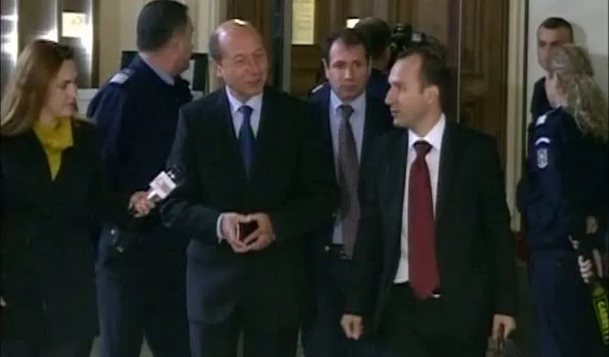 Băsescu a scăpat de dosarul de uzurpare: Am exercitat funcţia de preşedinte numai în baza deciziilor CCR