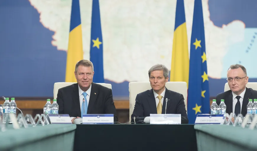 Klaus Iohannis, la Guvern: „A vrut să arate că el este ŞEFUL lui Cioloş”