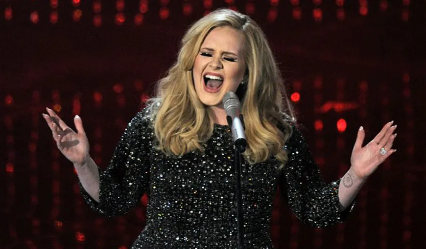 Adele a bătut un nou record cu piesa Hello: Un milion de descărcări în SUA