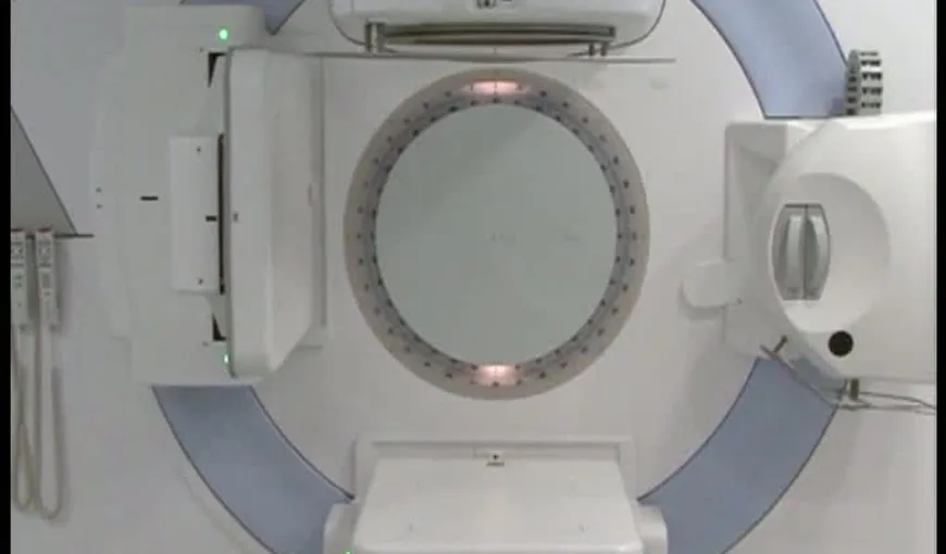 Bolnavii de cancer pot fi trataţi la Cluj cu cel mai performant aparat VIDEO