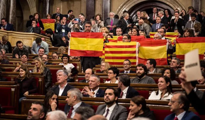 Curtea Constituţională a Spaniei a suspendat rezoluţia separatistă