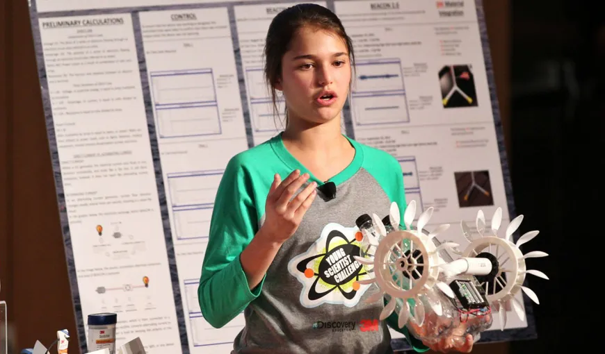 O fată de 15 ani a inventat un dispozitiv care obţine energie din valurile mării