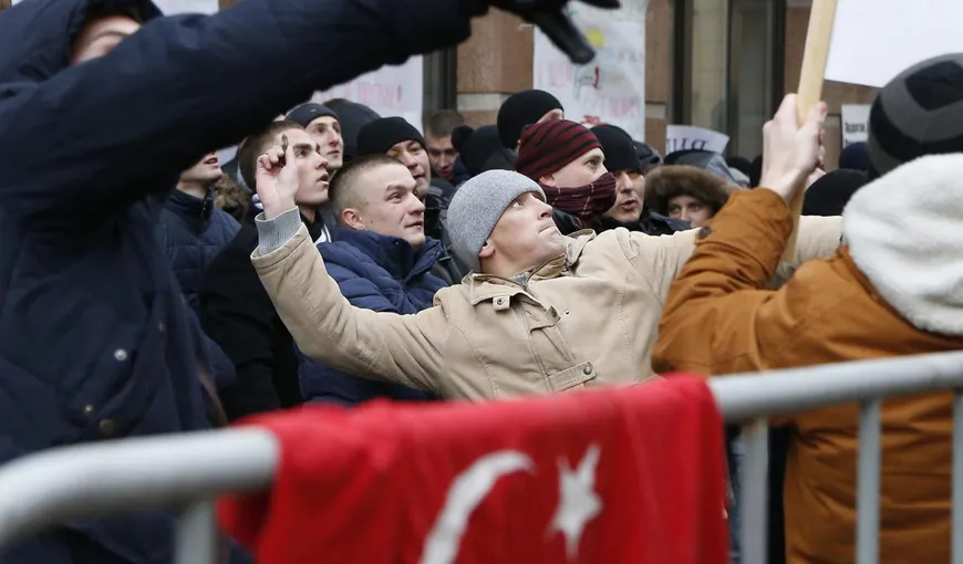 Ambasada Turciei la Moscova a fost atacată cu pietre