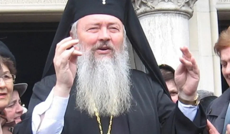 Mitropolitul Clujului susţine că derapajele preoţilor „nu înseamnă că Biserica este mai puţin sfântă”