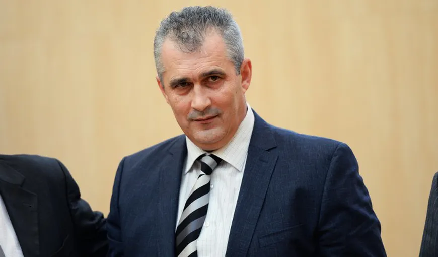 Primarul din Şelimbăr, plasat în AREST la domiciliu. 17 persoane, sub control judiciar