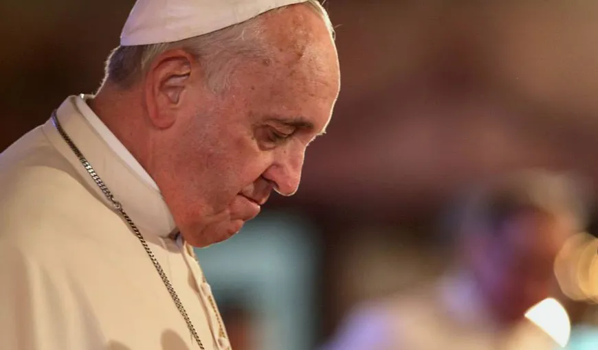 INCENDIU COLECTIV: Tragedia din clubul bucureştean Colectiv l-a marcat şi pe Papa Francisc. Ce a spus