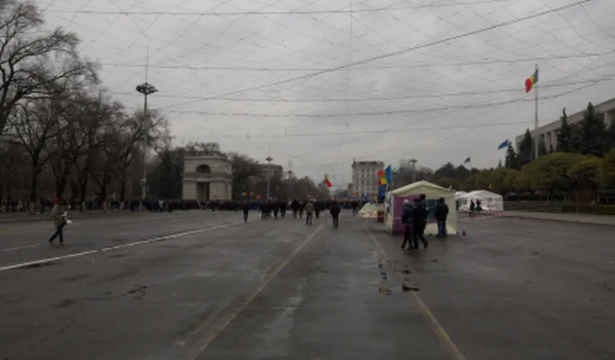 Platforma DA protestează din nou la Chişinău. Manifestanţii cer demisia Guvernului