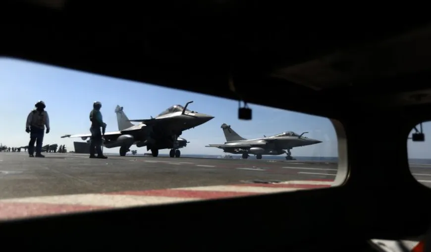 Lovituri aeriene în Siria: Armata franceză a bombardat fieful jihadiştilor din Raqa