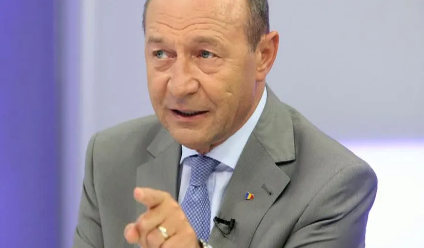 Băsescu: „Nu cred în guvernul de tehnocraţi. Tehnocraţii nu îşi asumă nimic, omul politic îşi riscă cariera”