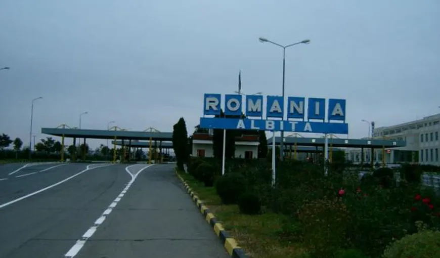 Două transporturi cu sânge donat de cetăţenii din Republica Moldova au stat trei ore în Vama Albiţa