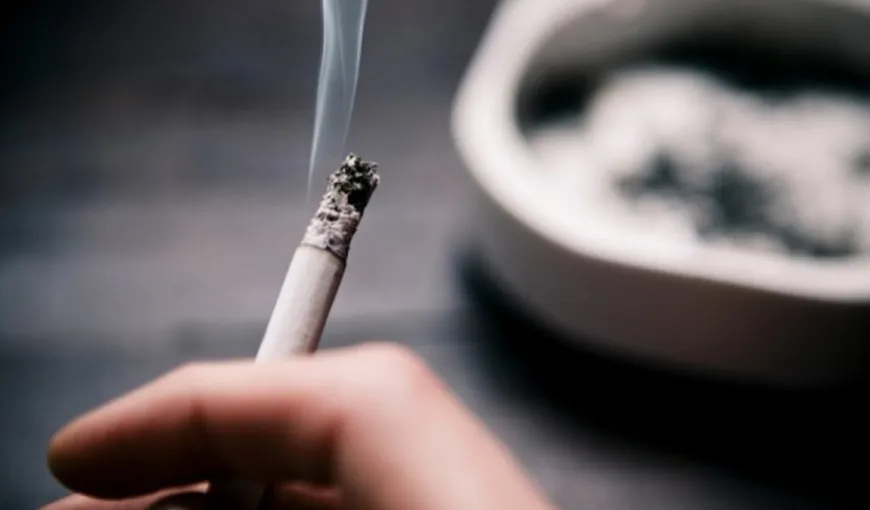 Legea care interzice fumatul în spaţiile publice, adoptată de Comisia pentru Sănătate. Ce MODIFICĂRI s-au făcut