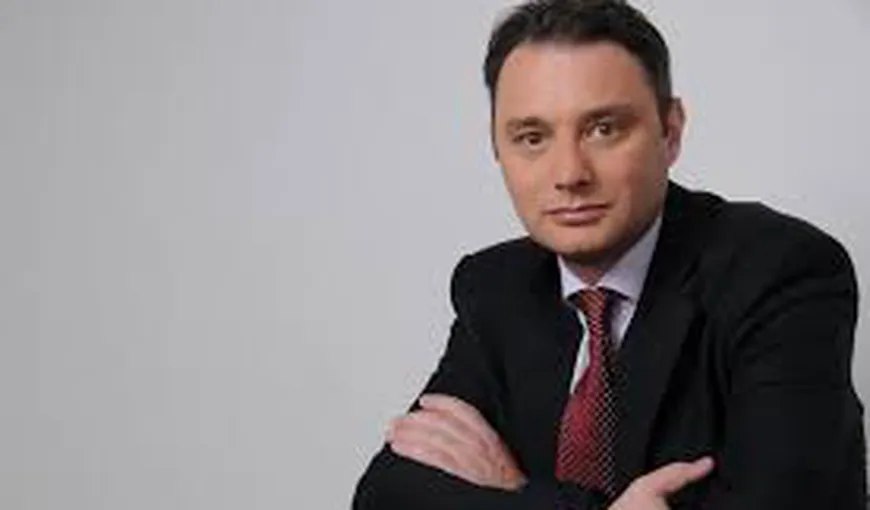 Luca Niculescu, AVIZAT favorabil pentru funcţia de AMBASADOR la Paris de către Comisiile de politică externă