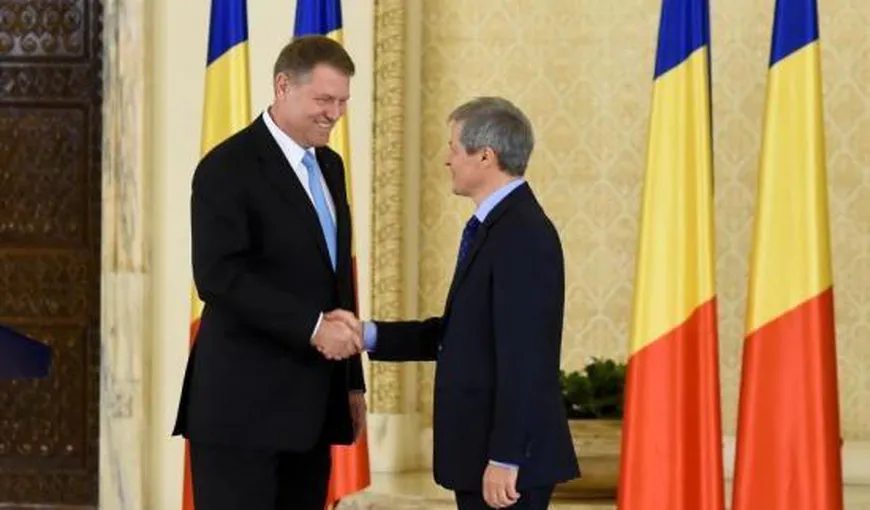 SONDAJ. Klaus Iohannis, pe prima poziţie în TOPUL ÎNCREDERII. Urmează Isărescu şi Cioloş