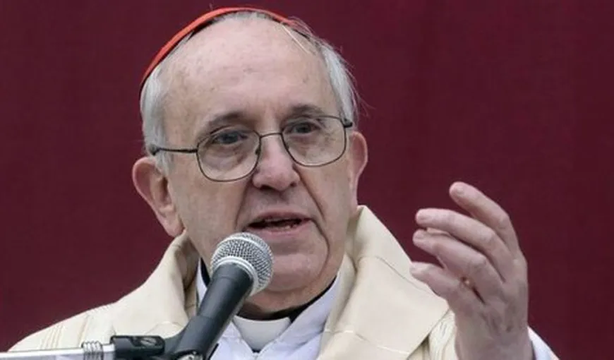 Papa Francisc se simte la fel de „păcătos” ca şi deţinuţii