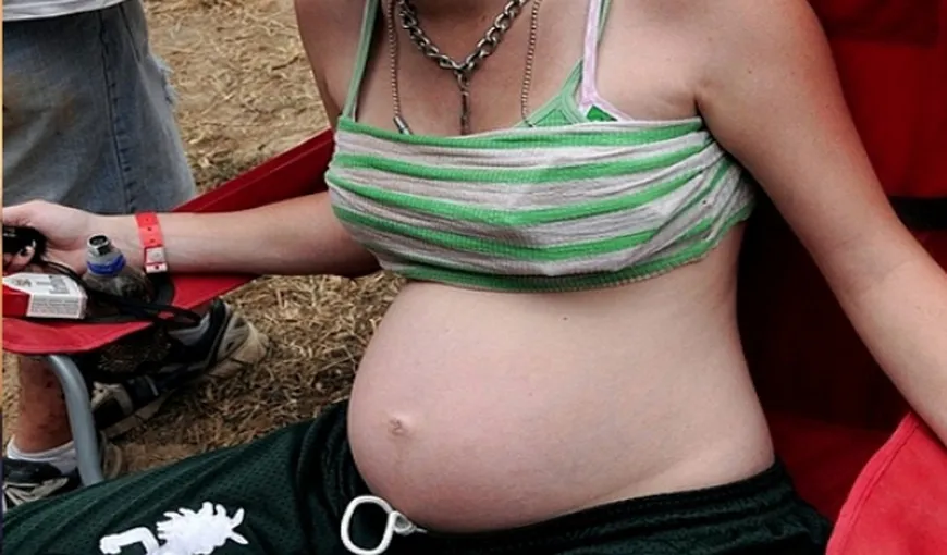 A anunţat pe Facebook că este însărcinată. Comentariul pe care l-a primit i-a distrus viaţa