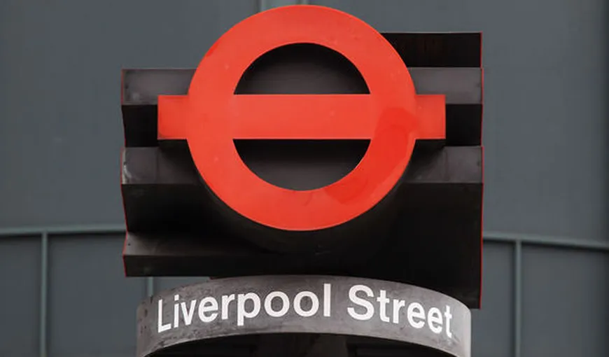 Panică la Londra: Staţia Liverpool Street a fost evacuată de urgenţă