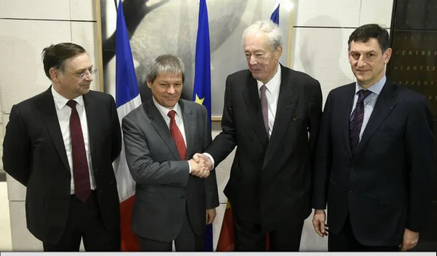 Dacian Cioloş, către şefii de companii franceze: România, o ţară stabilă politic, în care nu avem partide extremiste