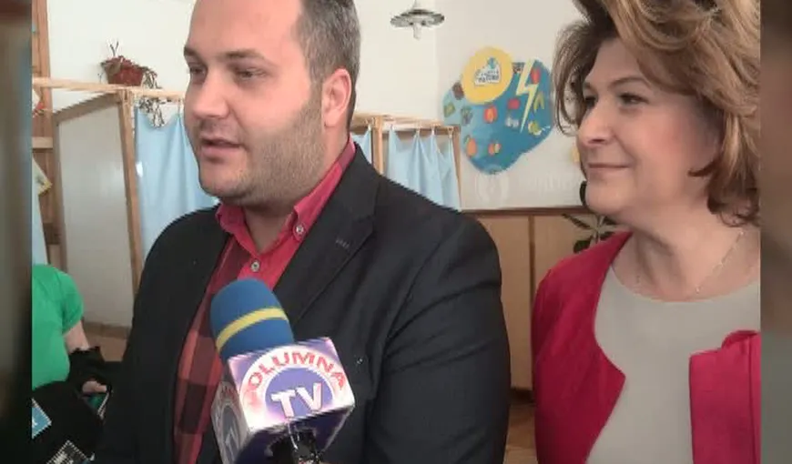 Andrei, fiul Rovanei Plumb, s-a lăsat de muzică şi vrea să candideze la primăria Târgoviştei VIDEO